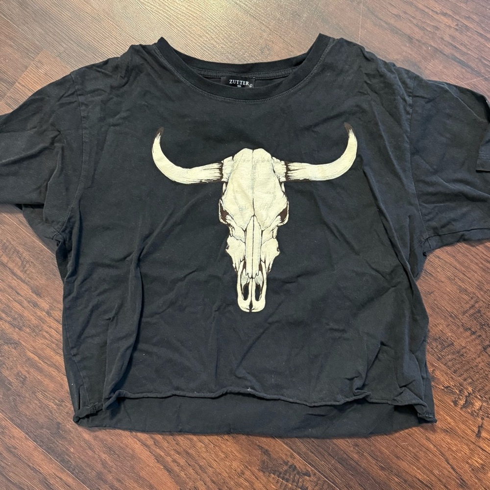 Zutter Black Skull Graphic Tee